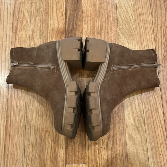 Chunky suede bootie - Picture 3 of 8